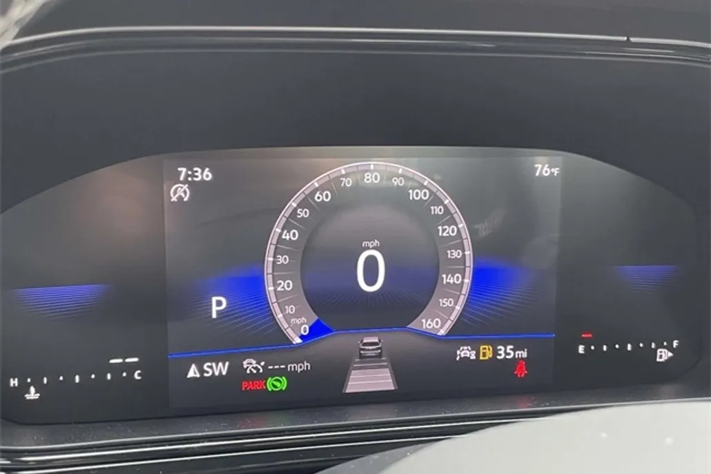 2025 Volkswagen Taos S photo 1