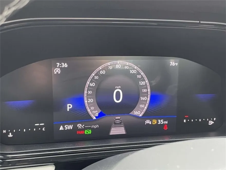 2025 Volkswagen Taos S photo 1