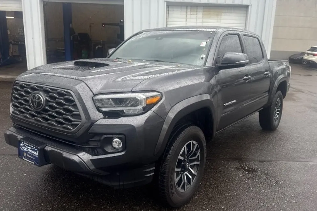 2023 Toyota Tacoma TRD Sport photo 1