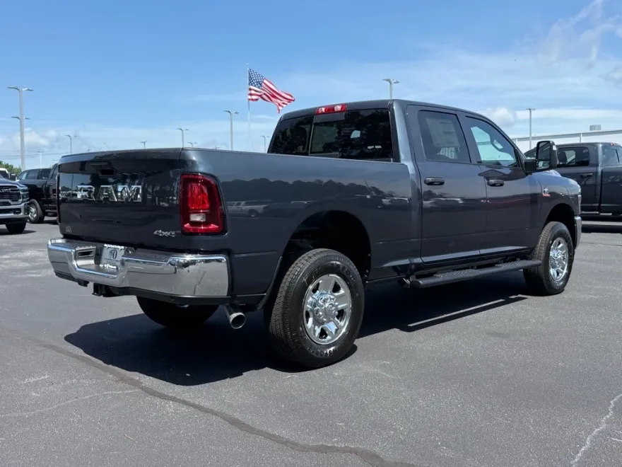 2025 Ram 2500 Tradesman photo 1