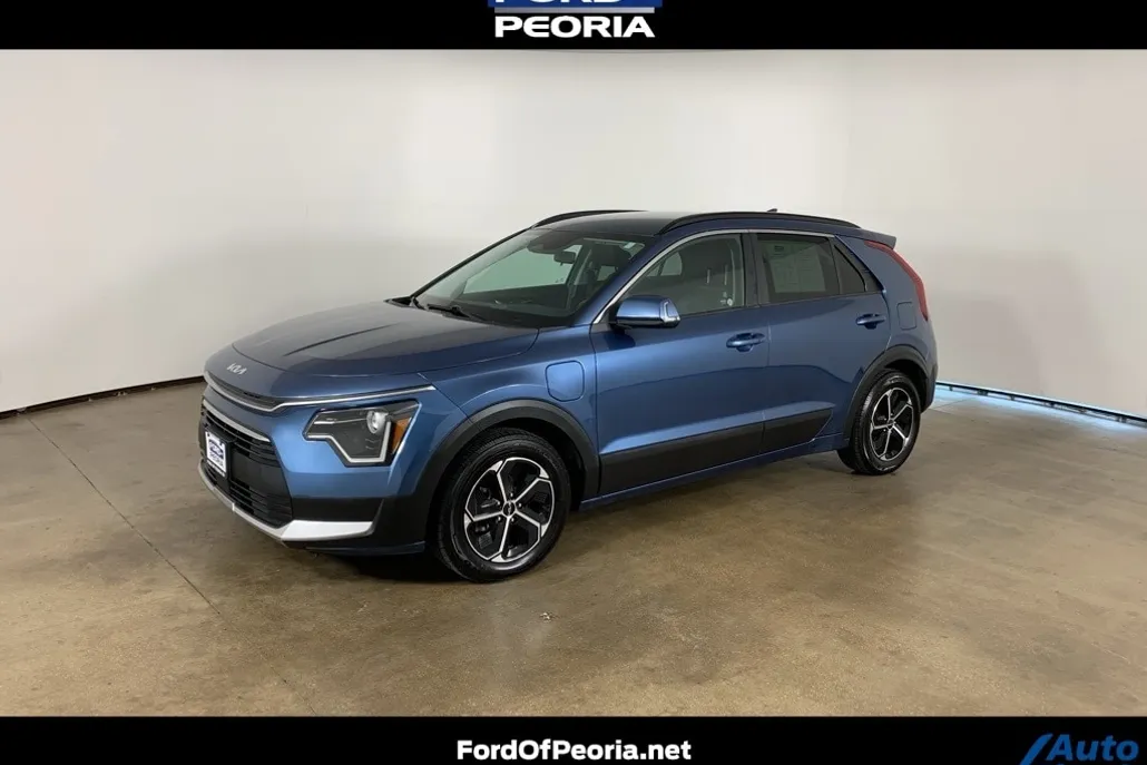 2023 Kia Niro Plug-In Hybrid EX photo 1