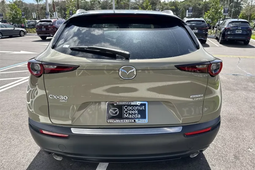 2024 Mazda CX-30 2.5 Turbo Carbon photo 1