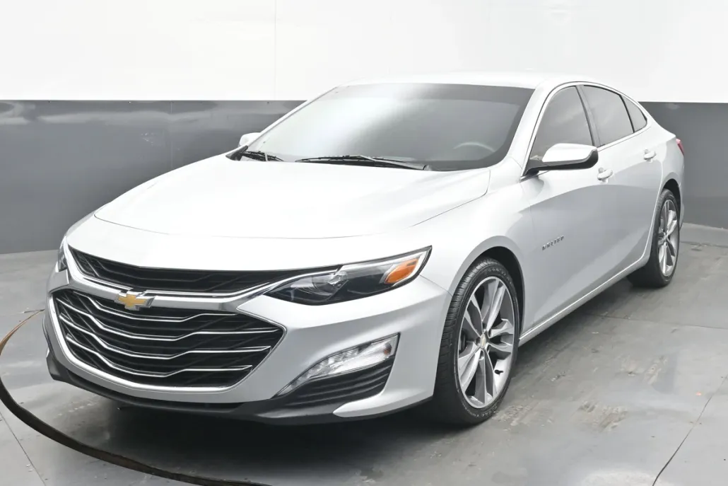 2022 Chevrolet Malibu 1LT photo 1