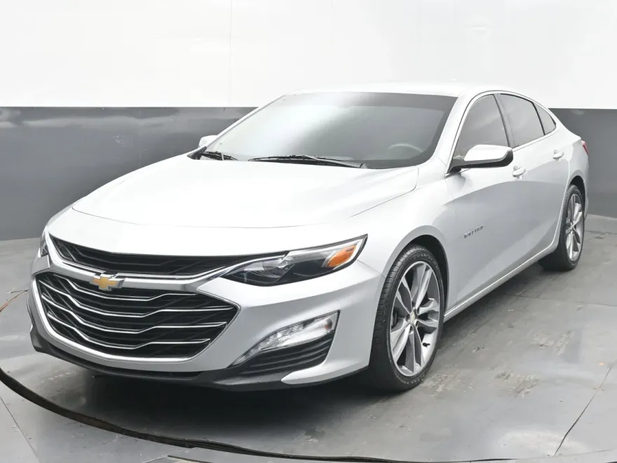 2022 Chevrolet Malibu 1LT photo 1