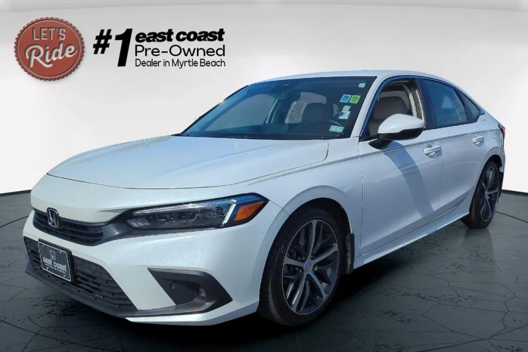 2024 Honda Civic Touring photo 1