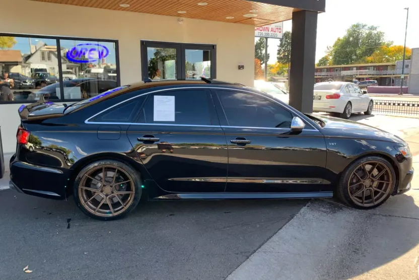2017 Audi S6 Prestige photo 1