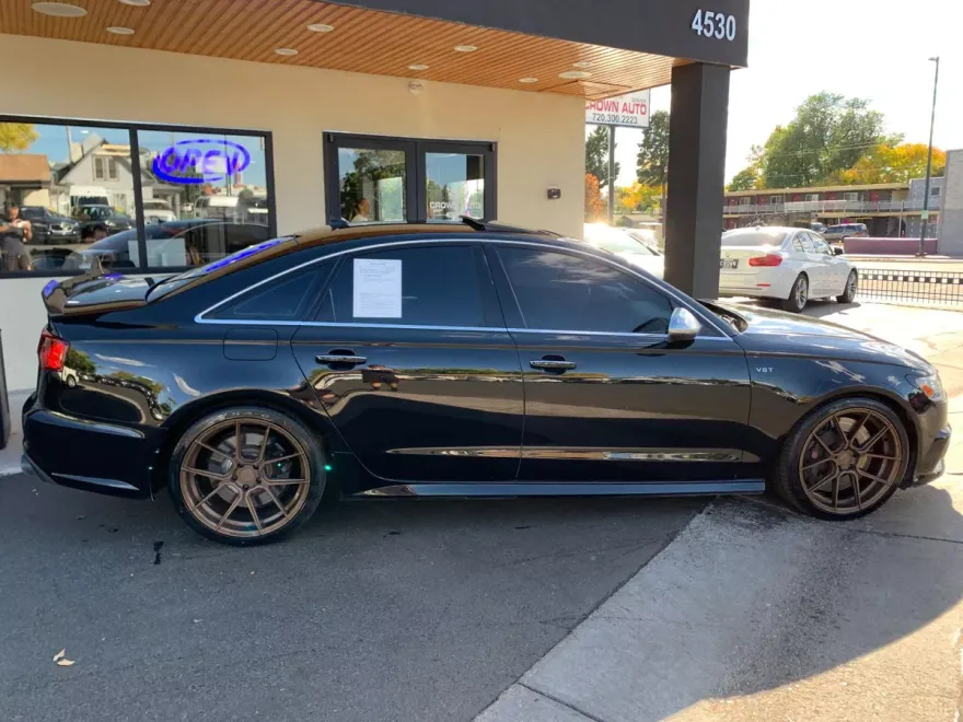 2017 Audi S6 Prestige photo 1