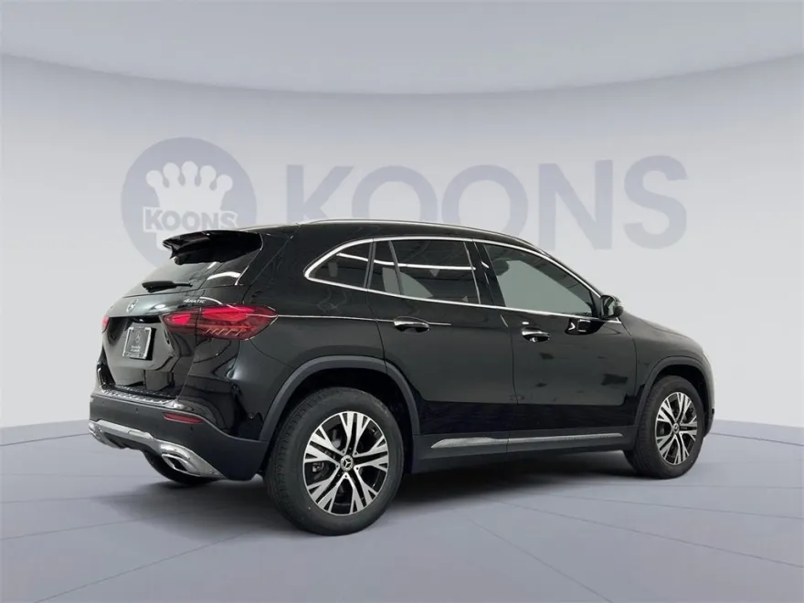 2025 Mercedes Benz GLA 250 photo 1