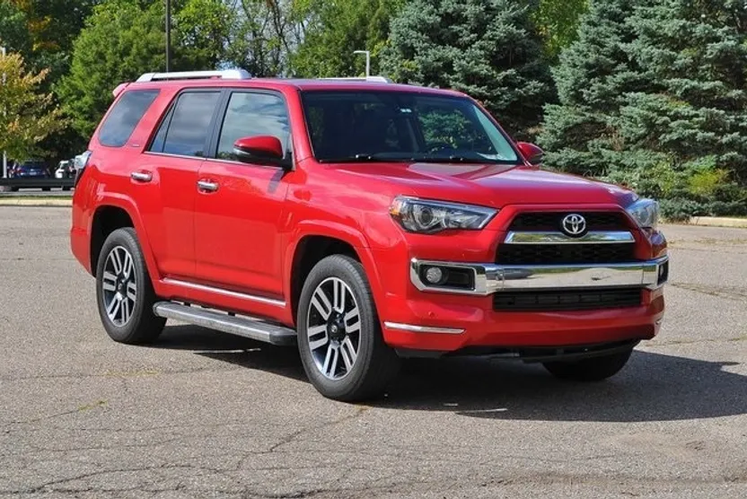 2018 Toyota 4Runner Limited photo 1