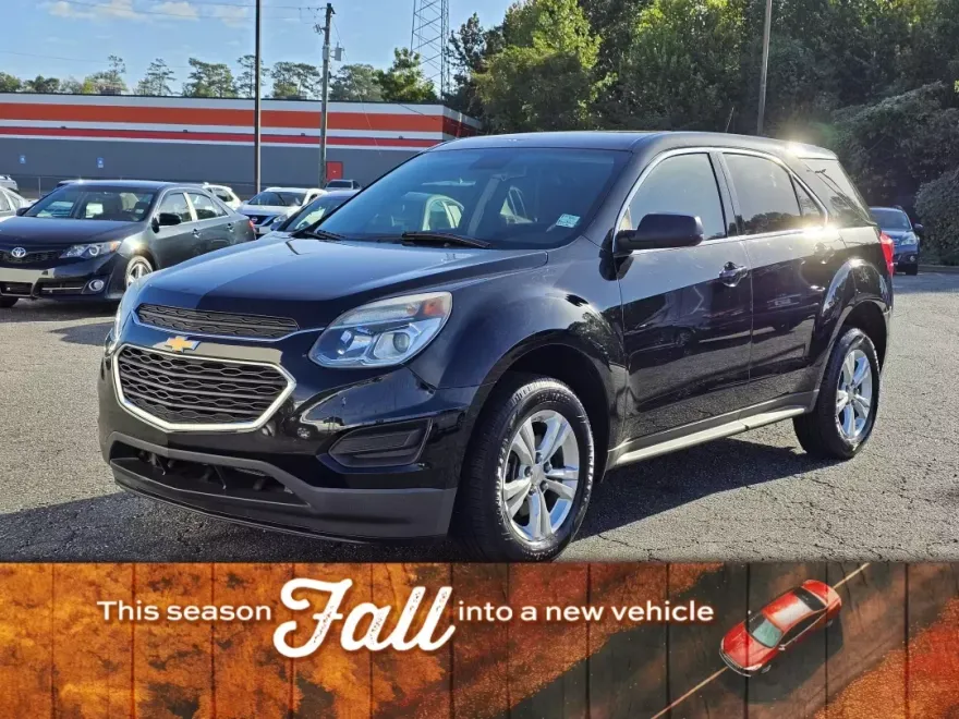 2017 Chevrolet Equinox LS photo 1