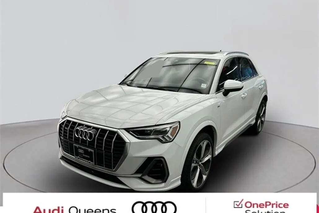 2021 Audi Q3 Premium Plus S line photo 1