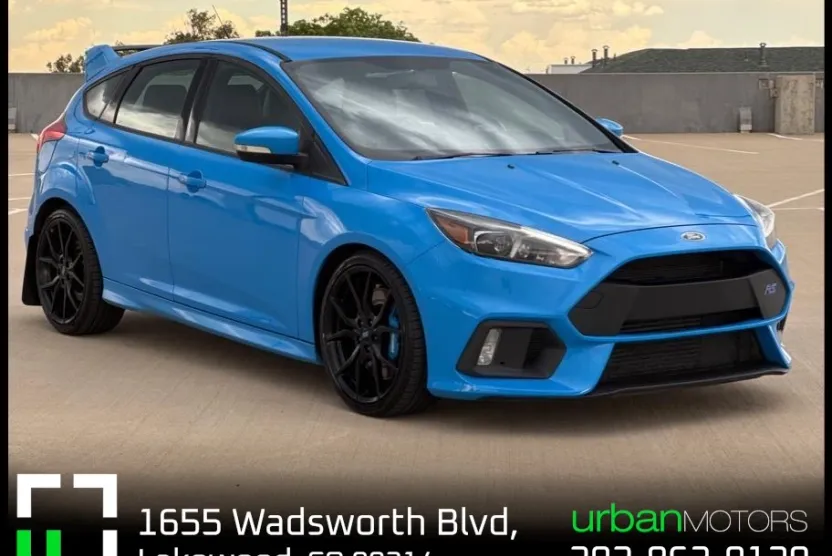 2017 Ford Focus RS photo 1