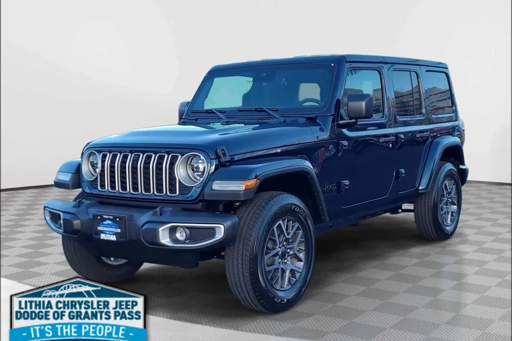 2025 Jeep Wrangler Sahara photo 1