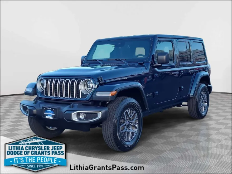 2025 Jeep Wrangler Sahara photo 1
