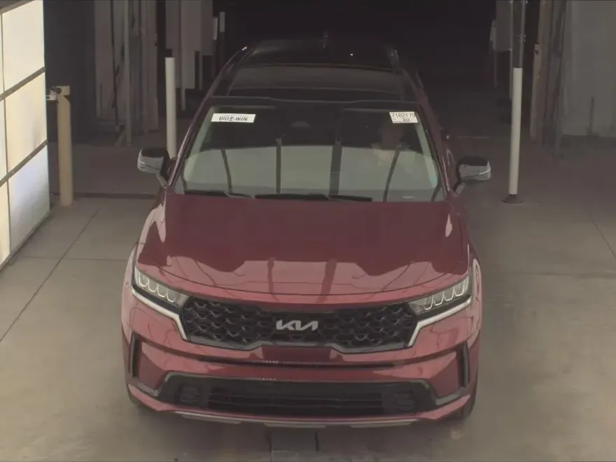 2023 Kia Sorento S photo 1