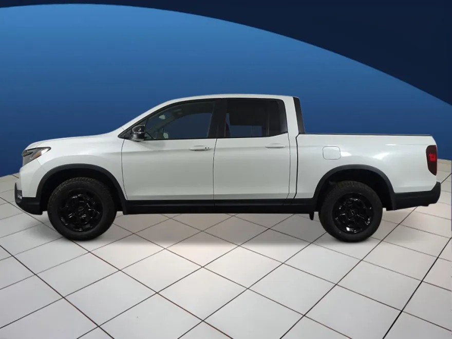 2025 Honda Ridgeline TrailSport photo 1