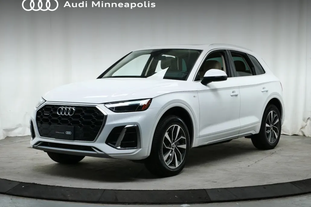 2022 Audi Q5 45 S line Premium photo 1