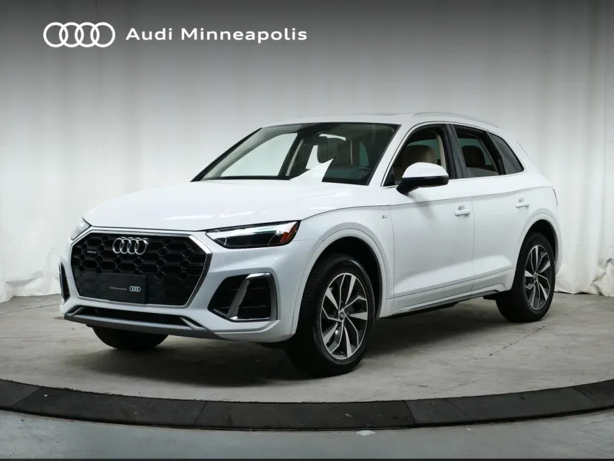 2022 Audi Q5 45 S line Premium photo 1