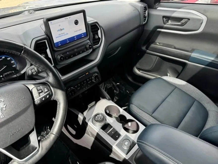 2023 Ford Bronco Sport Outer Banks photo 1
