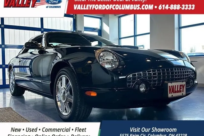 2005 Ford Thunderbird Deluxe photo 1