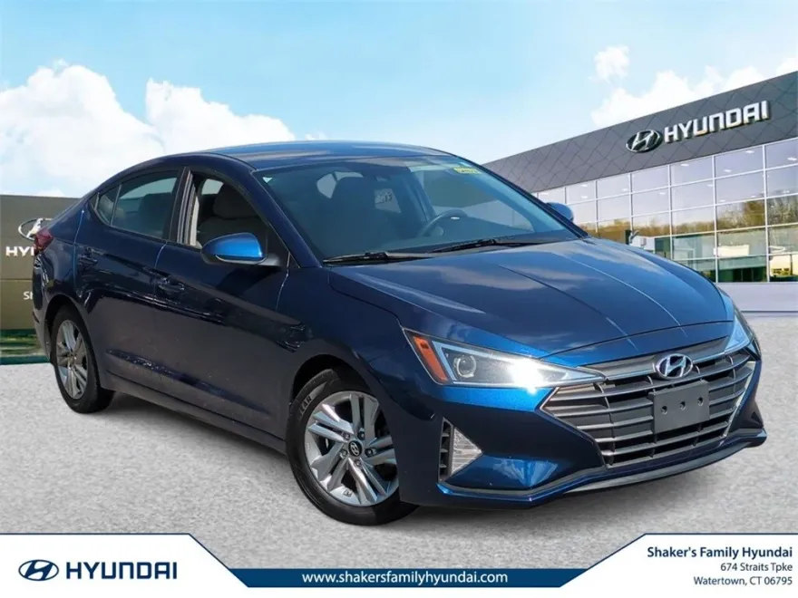 2019 Hyundai Elantra SEL photo 1