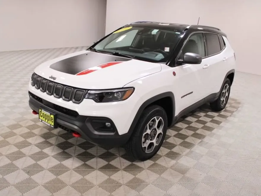 2022 Jeep Compass Trailhawk photo 1