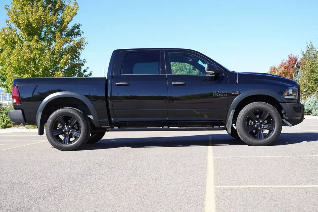 2024 Ram 1500 Classic Warlock photo 1