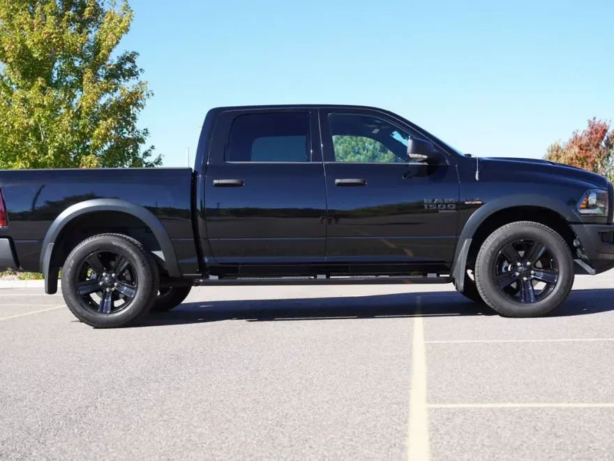 2024 Ram 1500 Classic Warlock photo 1