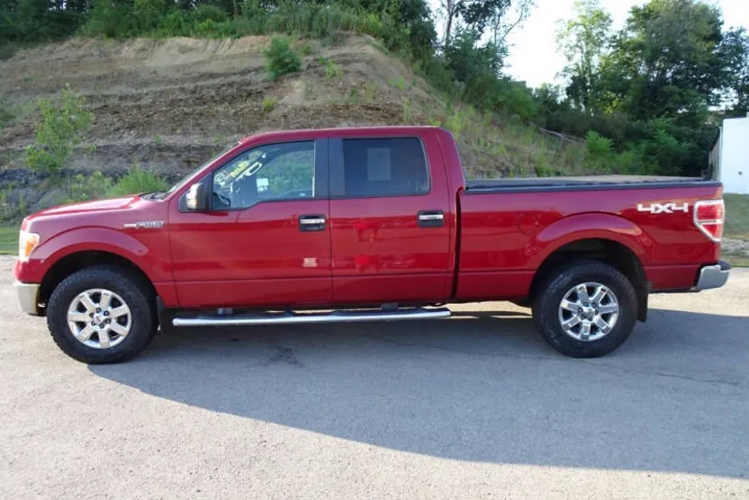 2013 Ford F-150 XLT photo 1