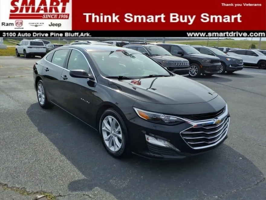 2025 Chevrolet Malibu 1LT photo 1