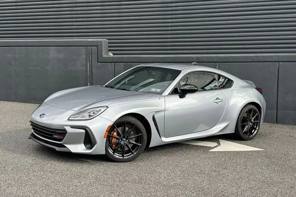 2025 Subaru BRZ tS photo 1