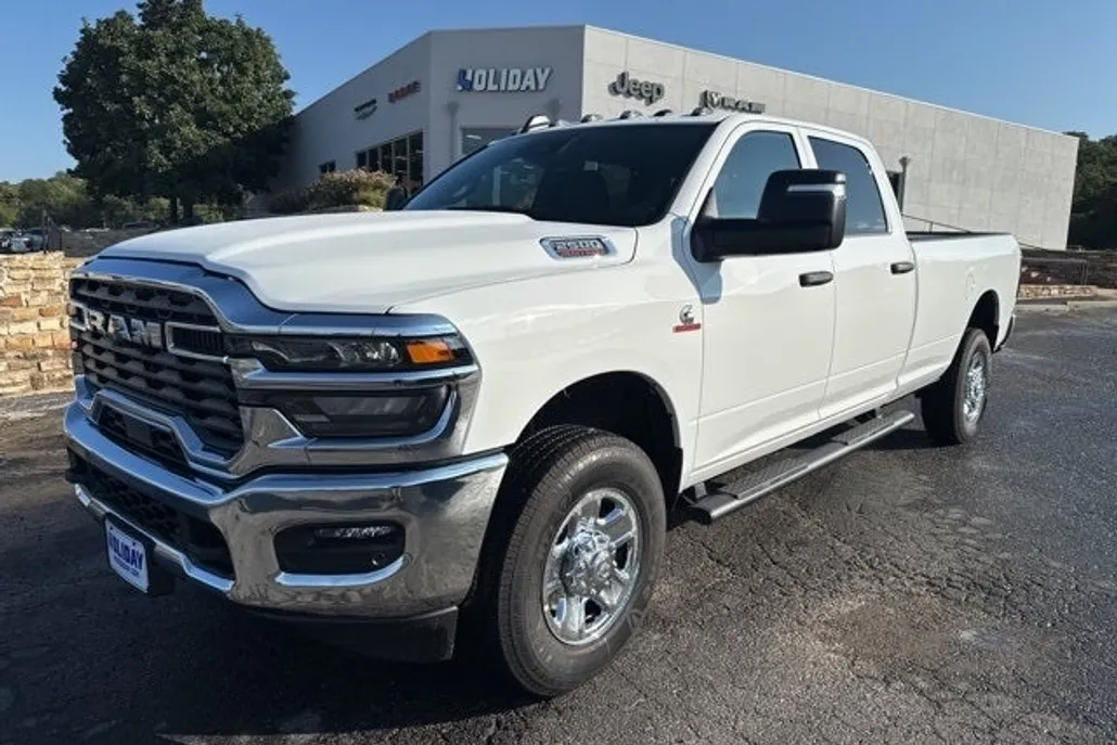 2026 Ram 2500 Tradesman photo 1