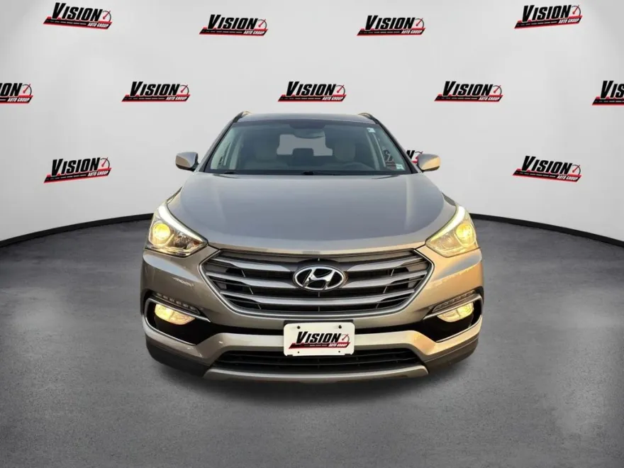 2017 Hyundai Santa Fe Sport Base photo 1