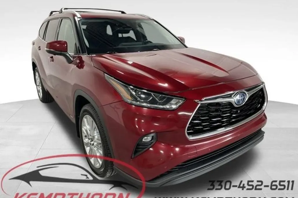 2023 Toyota Highlander Hybrid Limited photo 1