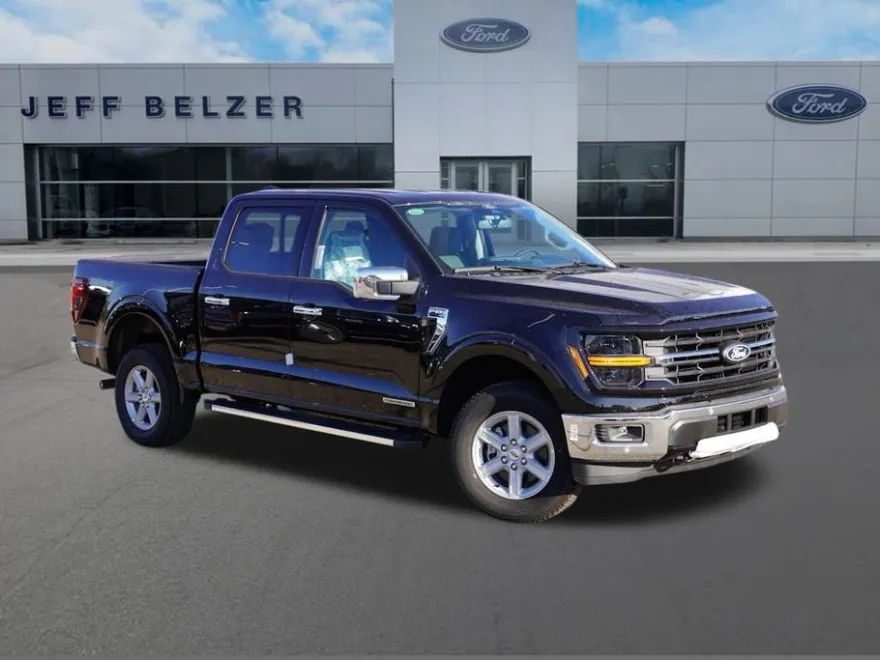 2025 Ford F-150 XLT FX4 photo 1