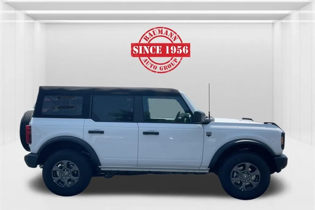 2025 Ford Bronco Big Bend photo 1
