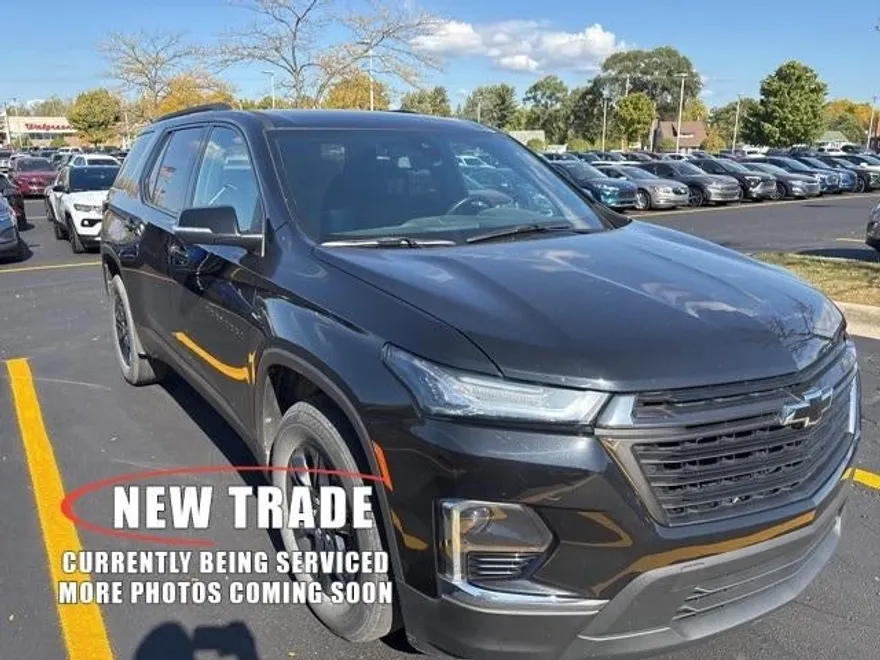2022 Chevrolet Traverse Cloth photo 1