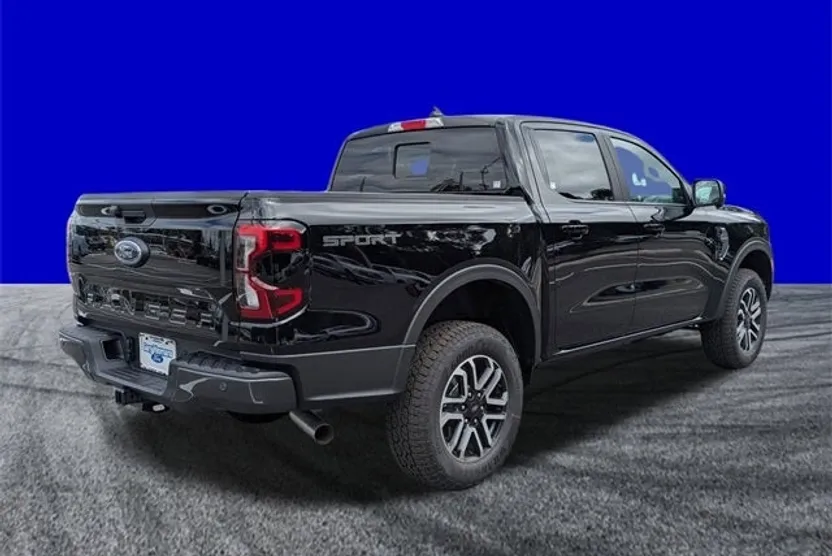 2025 Ford Ranger Lariat photo 1