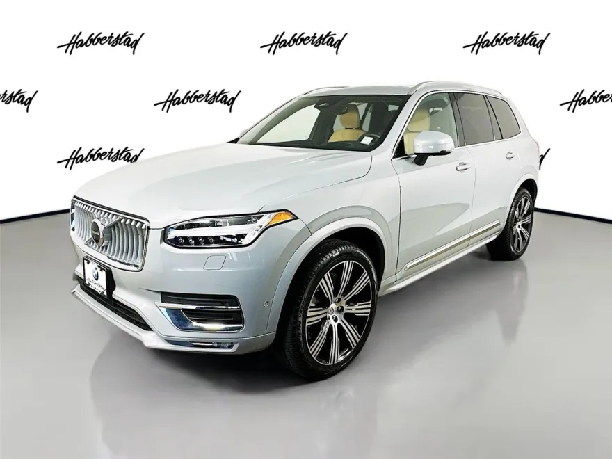2025 Volvo XC90 photo 1