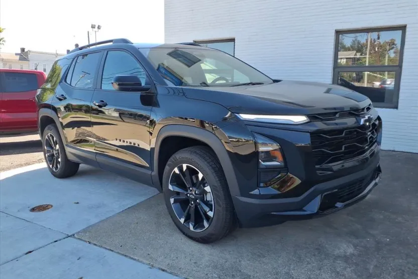 2026 Chevrolet Equinox RS photo 1