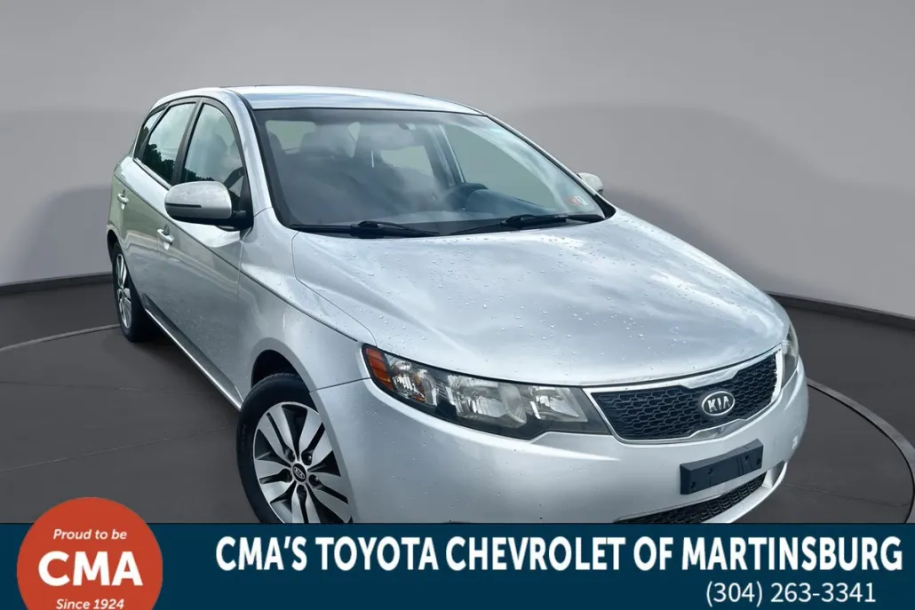 2013 Kia Forte 5-Door EX photo 1