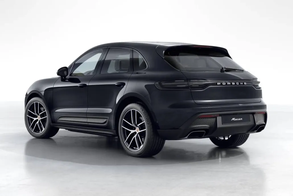 2026 Porsche Macan T photo 1