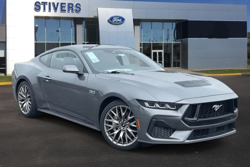2025 Ford Mustang GT Premium photo 1