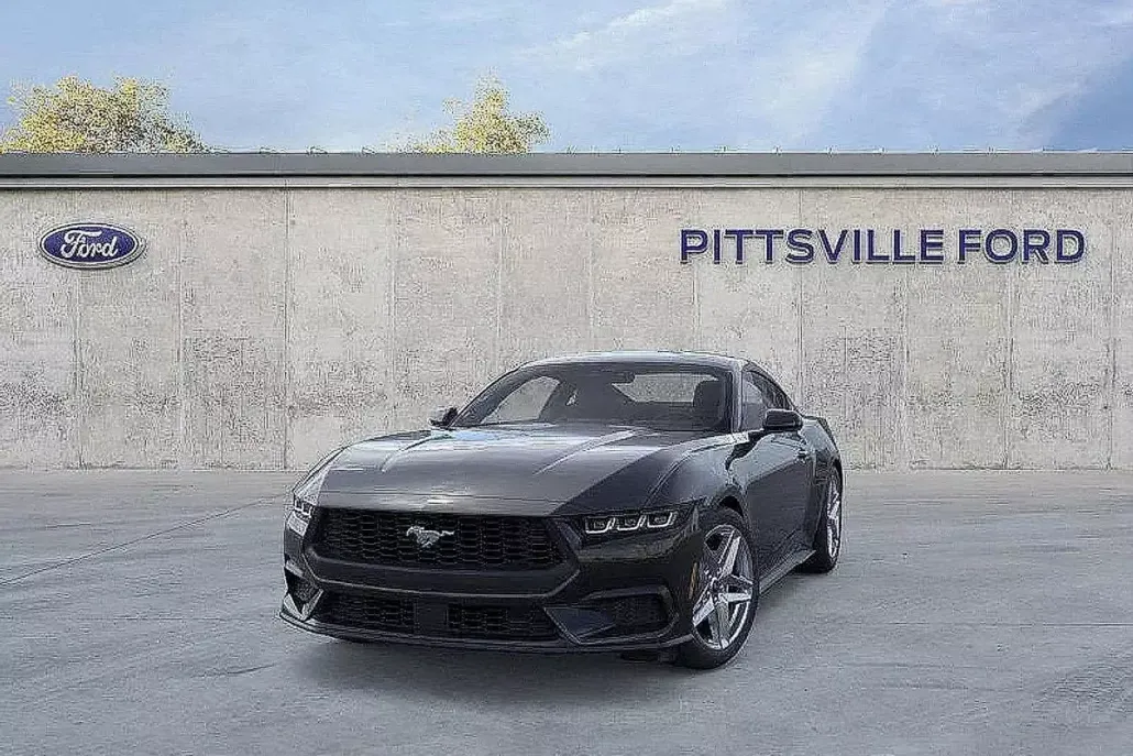 2025 Ford Mustang EcoBoost photo 1