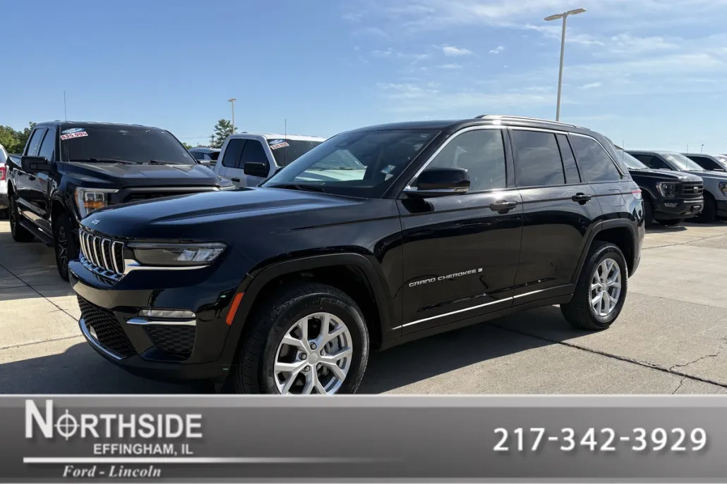 2023 Jeep Grand Cherokee Limited photo 1