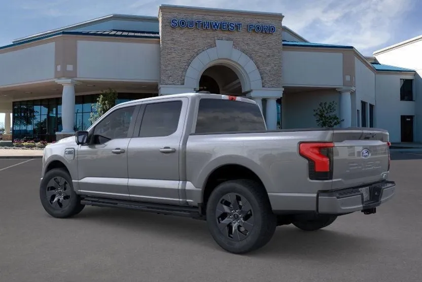 2025 Ford F-150 Lightning photo 1