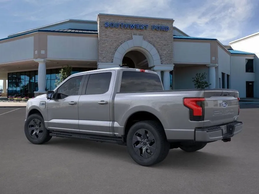2025 Ford F-150 Lightning photo 1