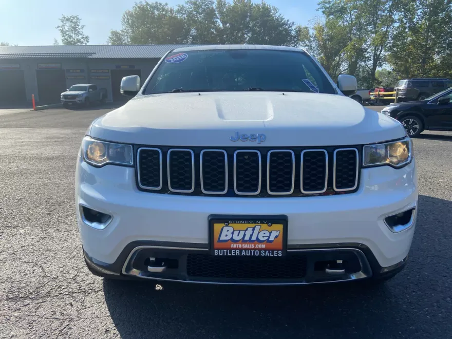 2018 Jeep Grand Cherokee Limited photo 1