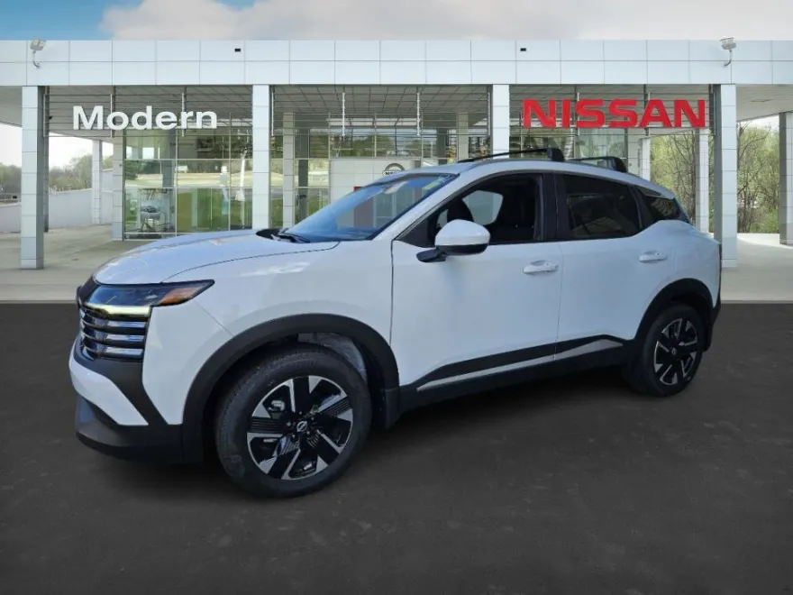 2025 Nissan Kicks SV photo 1