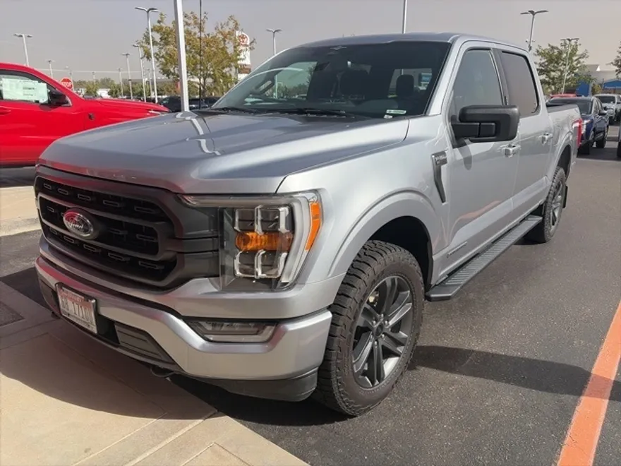 2023 Ford F-150 XLT photo 1